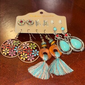 Fashion Jewelry Multicolor Floral and Turquoise Earring Set